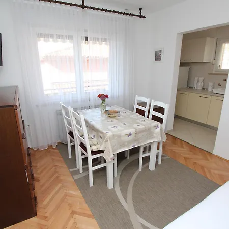 And Bella Vista Гостевой дом Ровинь