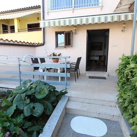 Гостевой дом And Bella Vista