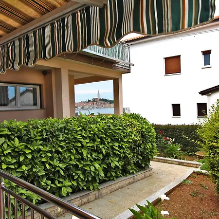 And Bella Vista Πανσιόν 3*