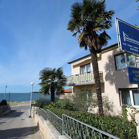 And Bella Vista 3* Ρόβινι