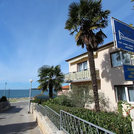 Rooms&apartments Bella Vista Affittacamere 3*